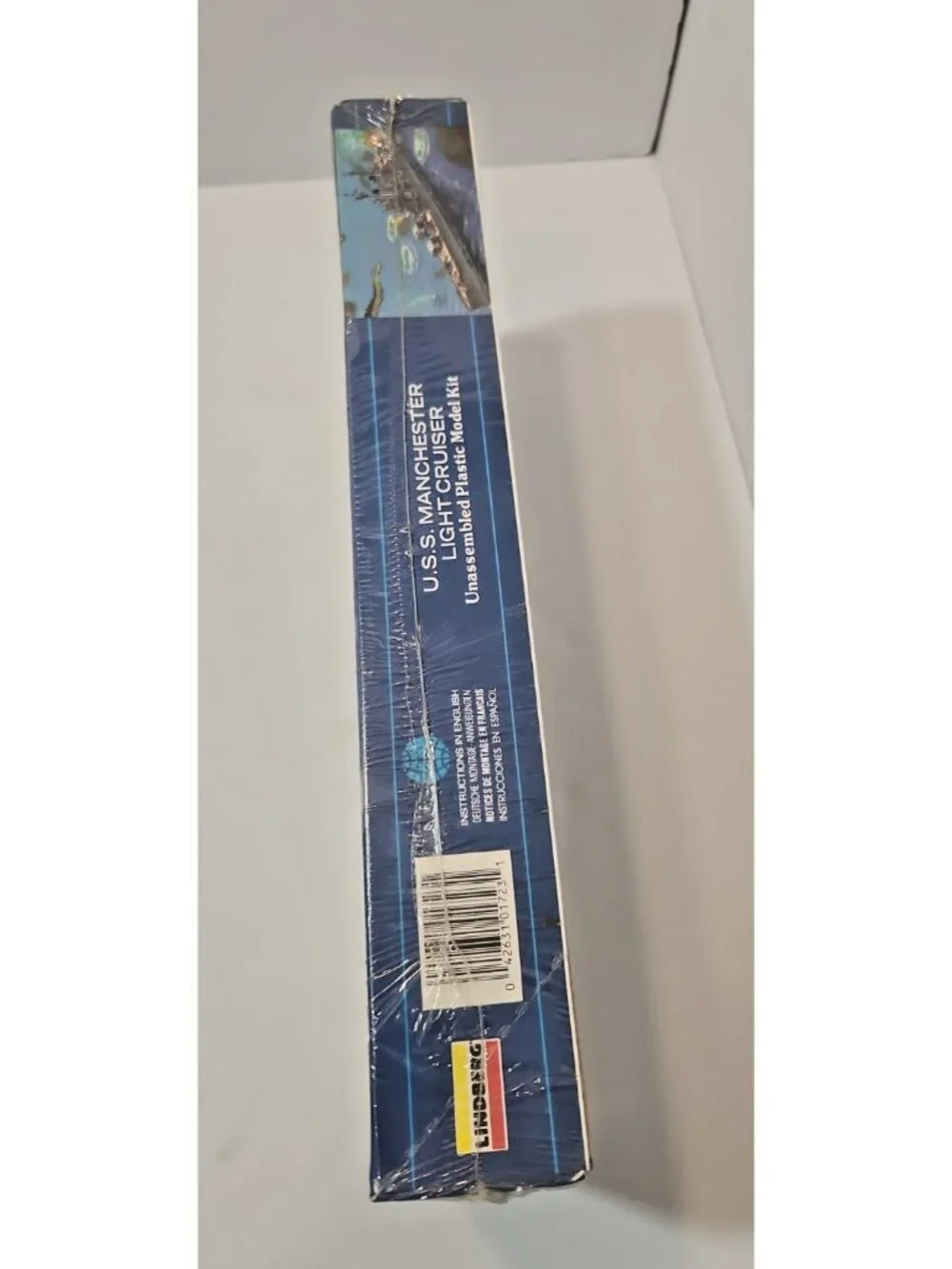Vintage Lindberg 1/600 USS Manchester Light Cruiser kit 1723 Sealed Box